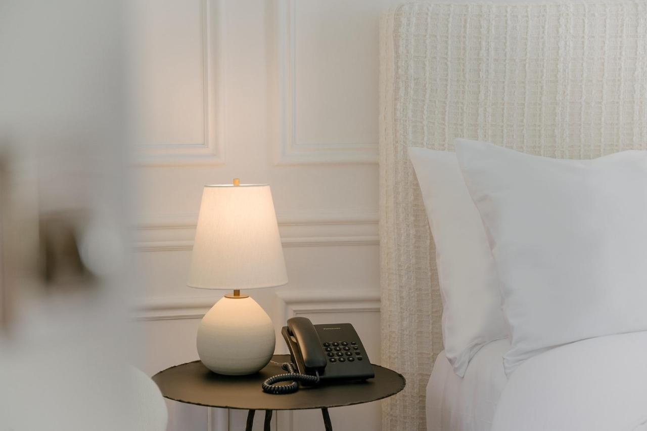 Cara Motel 2*